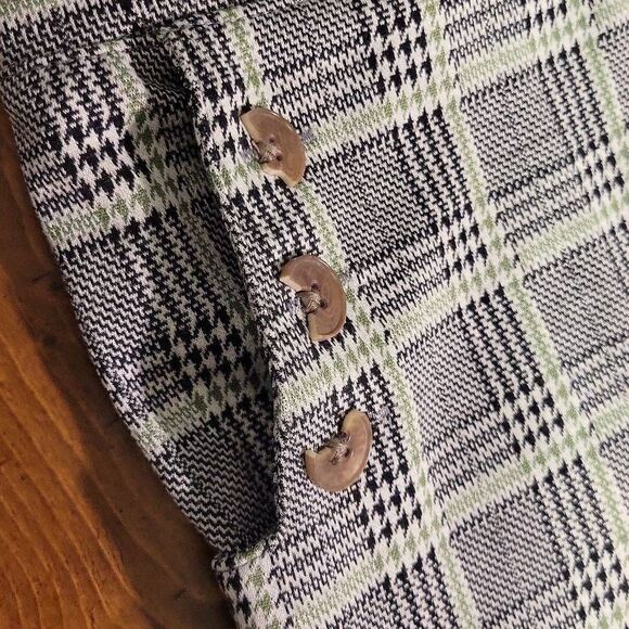 Betabrand Six Button Straight Leg Pull On Dress Pants - Picture 4 of 6